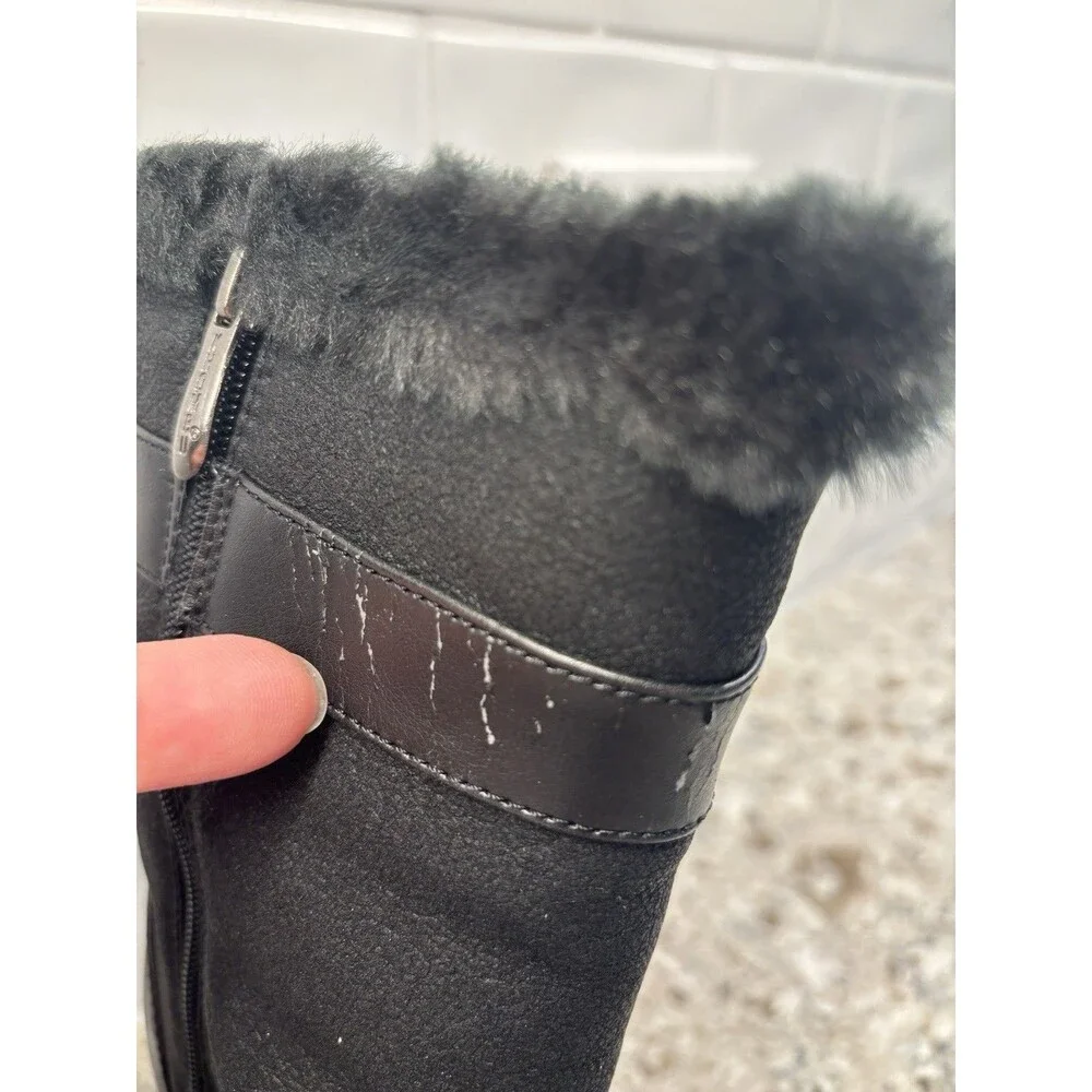 Khombu Women’s Size 9 Waterproof Black Winter‎ Boots Flaw